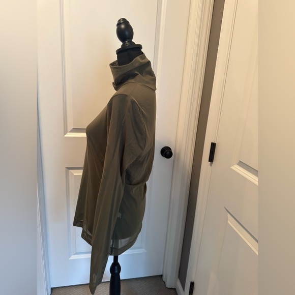 WHBM sheer turtleneck - Picture 3 of 4